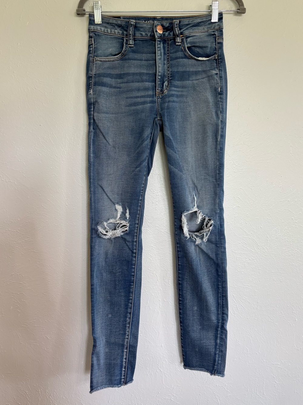 American Eagle Outfitters Blue Distressed Hi-Rise Jegging Jeans